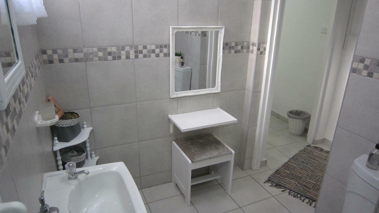 See Rus Self Catering Unit In Westbrook Kzn Private Neat And Cosy Exterior photo
